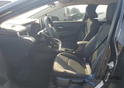 2021 Toyota Corolla Le from USA, damaged, VIN 5YFEPMAEXMP237979